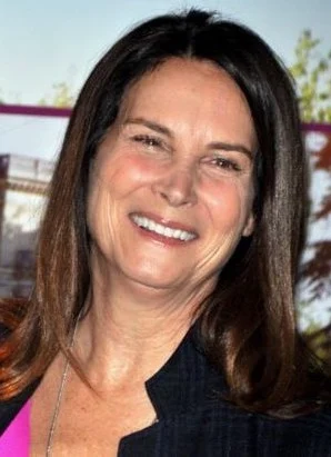 Lisa Hoffman height profile photo