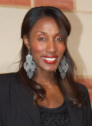 Lisa Leslie height profile photo