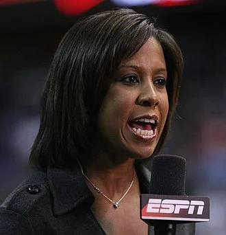 Lisa Salters height profile photo