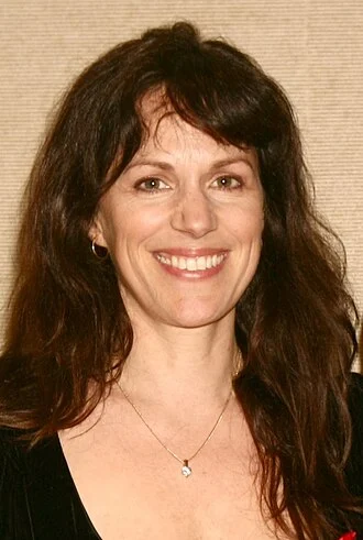 Lise Mayer height profile photo
