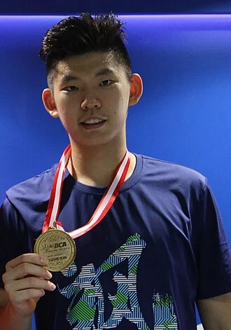 Liu Yuchen height profile photo