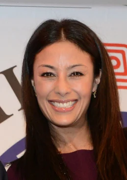Liz Cho height profile photo