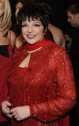 Liza Minnelli height profile photo