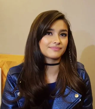 Liza Soberano height profile photo