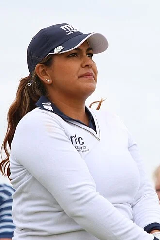 Lizette Salas height profile photo