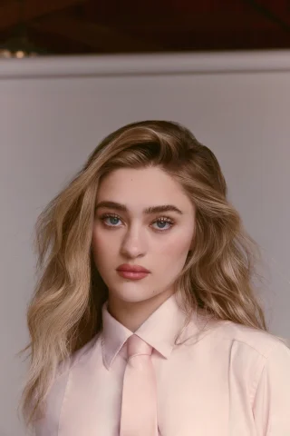 Lizzy Greene height profile photo