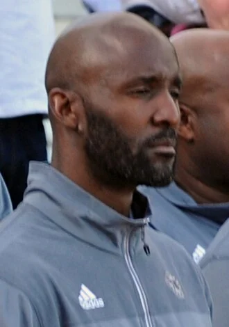 Lloyd Pierce height profile photo