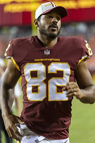 Logan Thomas height profile photo