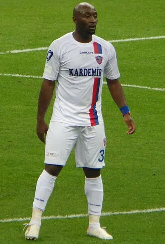 Lomana LuaLua height profile photo