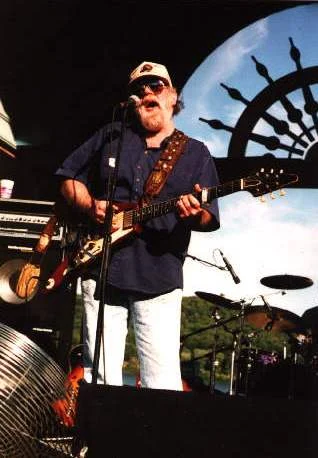 Lonnie Mack height profile photo