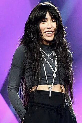 Loreen height profile photo