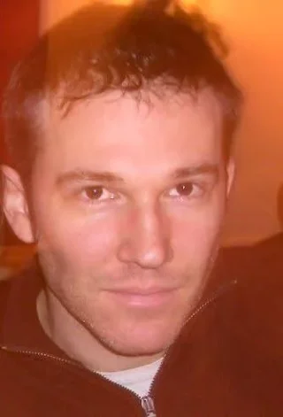 Loren Dean height profile photo