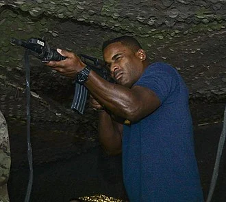 Lorenz Larkin height profile photo