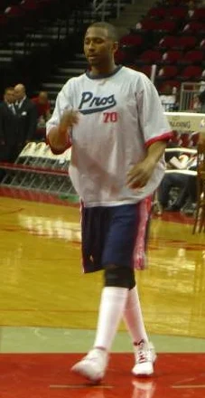 Lorenzen Wright height profile photo