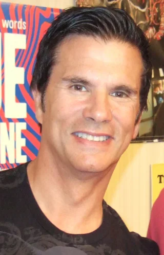 Lorenzo Lamas height profile photo