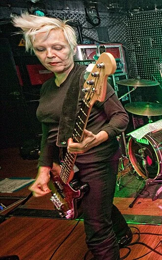 Lorna Doom height profile photo