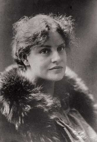 Lou Andreas-Salomé height profile photo