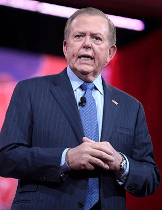 Lou Dobbs height profile photo