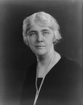 Lou Henry Hoover height profile photo