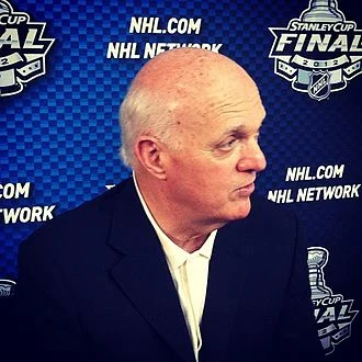 Lou Lamoriello height profile photo