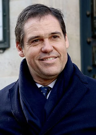 Louis Alphonse de Bourbon height profile photo