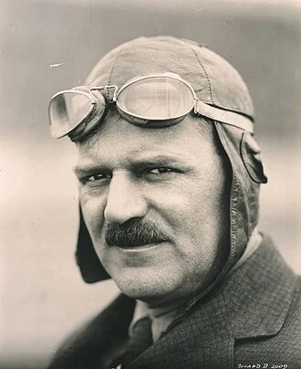 Louis Chevrolet height profile photo