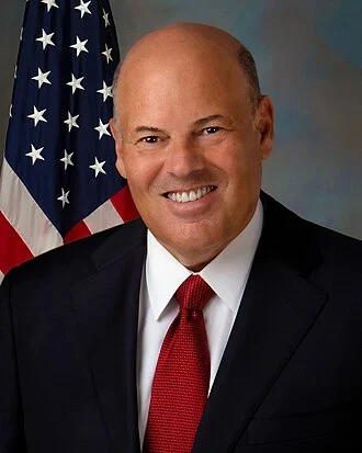 Louis DeJoy height profile photo