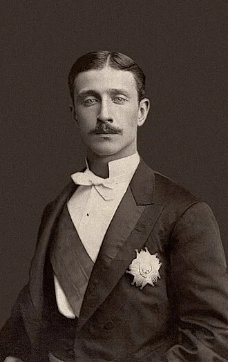Louis-Napoléon, Prince Imperial height profile photo