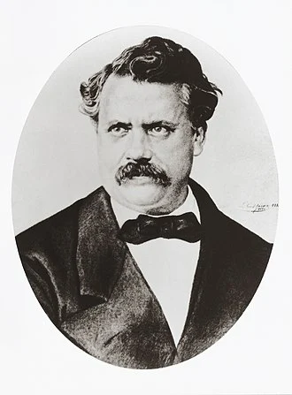 Louis Vuitton (designer) height profile photo