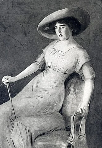 Louise Bryant height profile photo
