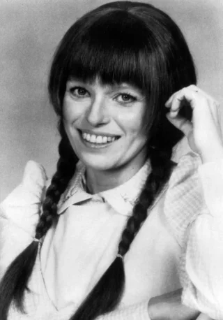 Louise Lasser height profile photo