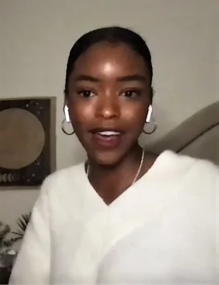 Lovie Simone height profile photo