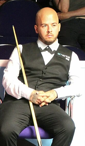 Luca Brecel height profile photo