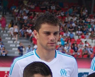 Lucas Mendes (footballer, born 1990) height profile photo