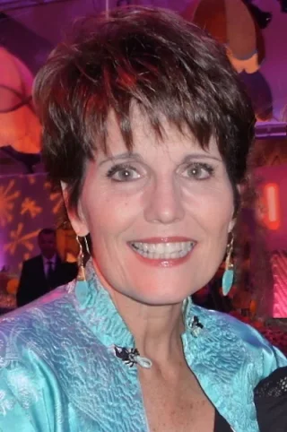 Lucie Arnaz height profile photo