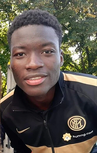 Lucien Agoumé height profile photo