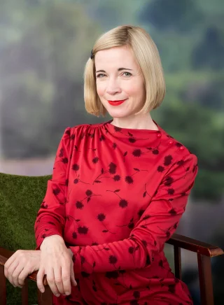Lucy Worsley height profile photo