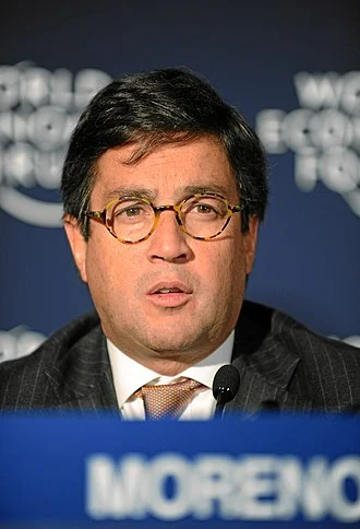 Luis Alberto Moreno height profile photo