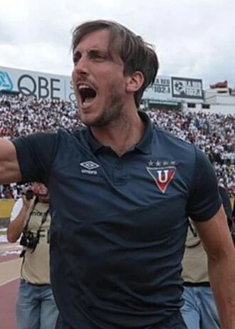 Luis Zubeldía height profile photo