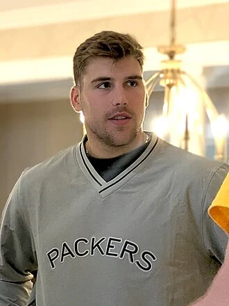 Lukas Van Ness height profile photo