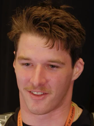 Luke Musgrave height profile photo