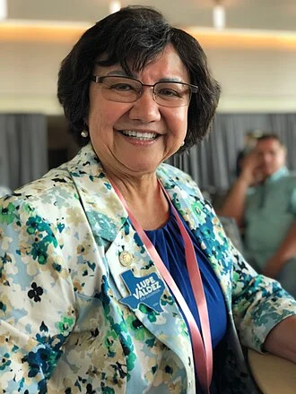 Lupe Valdez height profile photo