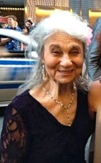 Lynn Cohen height profile photo