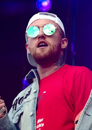 Mac Miller height profile photo