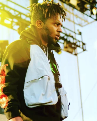 MadeinTYO height profile photo