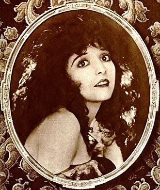 Madge Bellamy height profile photo