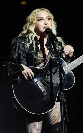 Madonna height profile photo