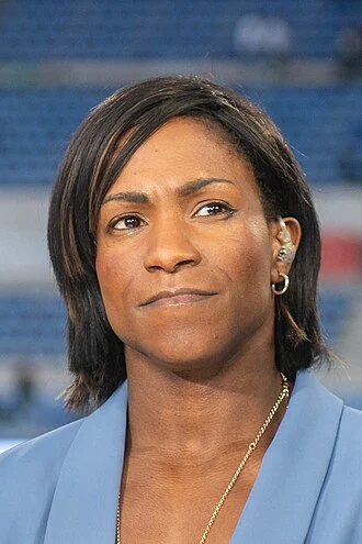 Maggie Alphonsi height profile photo