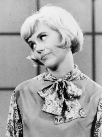 Maggie Peterson height profile photo