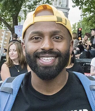 Magid Magid height profile photo